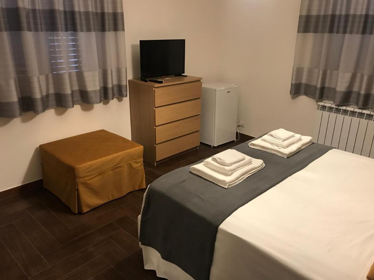 Il Borghetto Di San Giuseppe Etnarooms&Apartments 尼科洛西 外观 照片