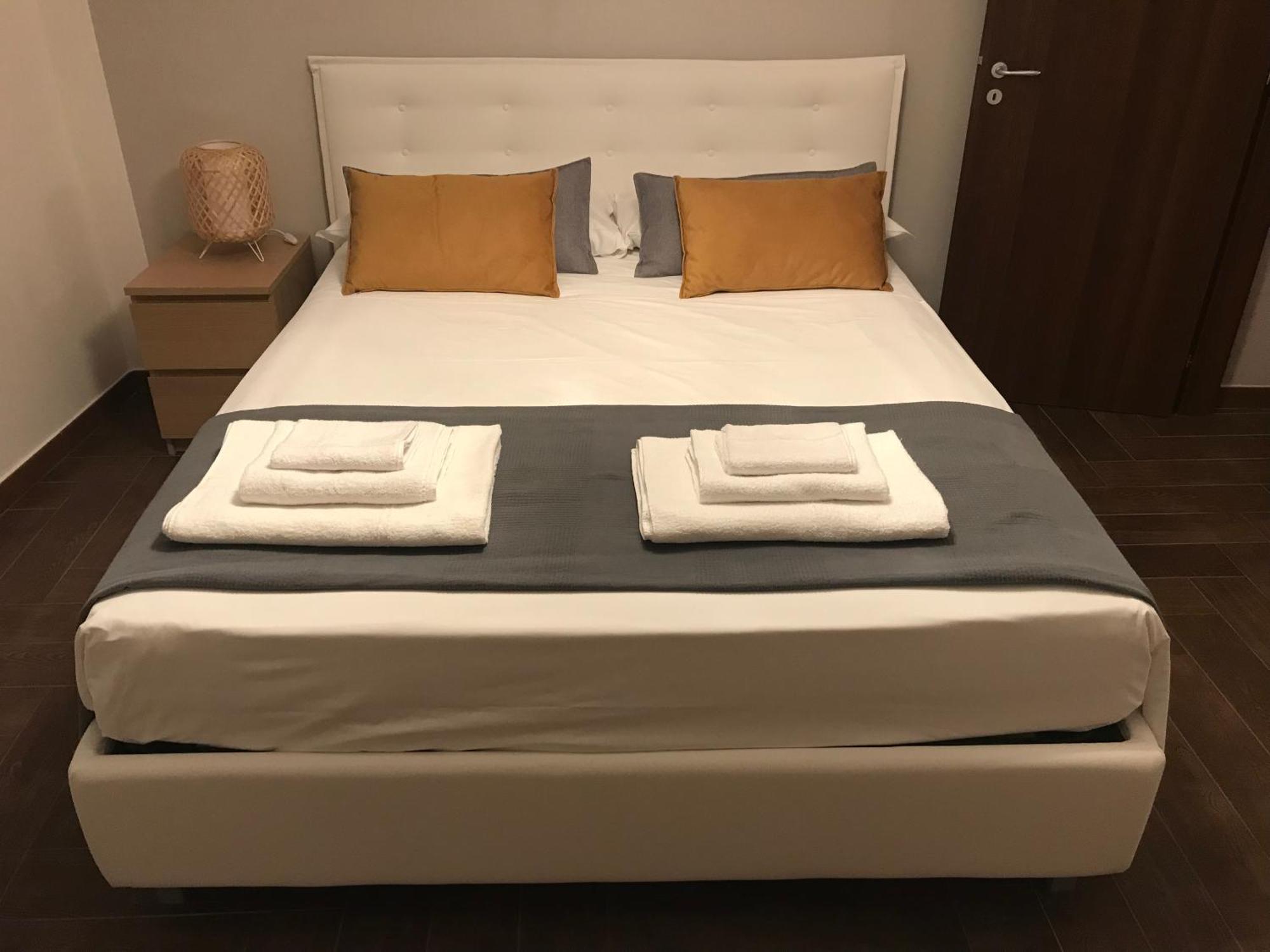 Il Borghetto Di San Giuseppe Etnarooms&Apartments 尼科洛西 客房 照片